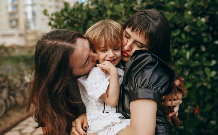 WEEKEND RODZINNY Z NEON PARTY